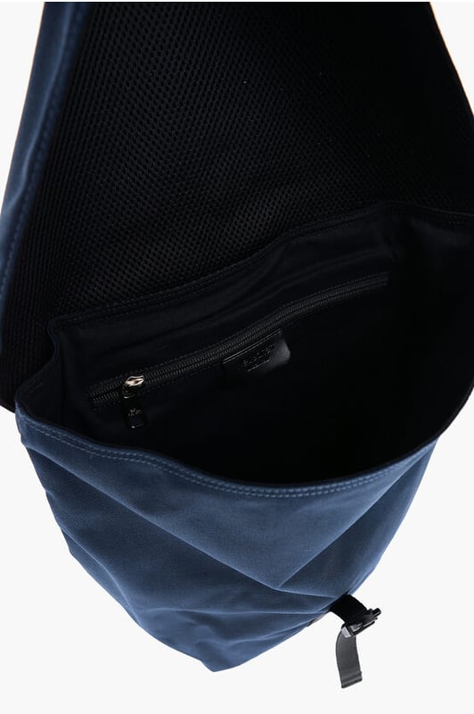 Otoño-Invierno, Bolsillo interior, Negro, Azul, Logotipo, Cierre de cremallera, Bandolera ajustable, Hecho en Italia, Origen preferencial UE (FTA/TCA), REGALO DE NAVIDAD, SAN VALENTÍN, 20x40x13cm