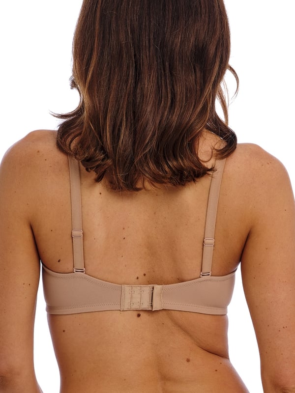 Wacoal Body By 2.0 Underwired Bra. Underwired moulded seamless bra based on the Body By style with high apex cups, multiway straps, soft Supplex fabric and mesh detailing. Product is recommended as hand wash only.