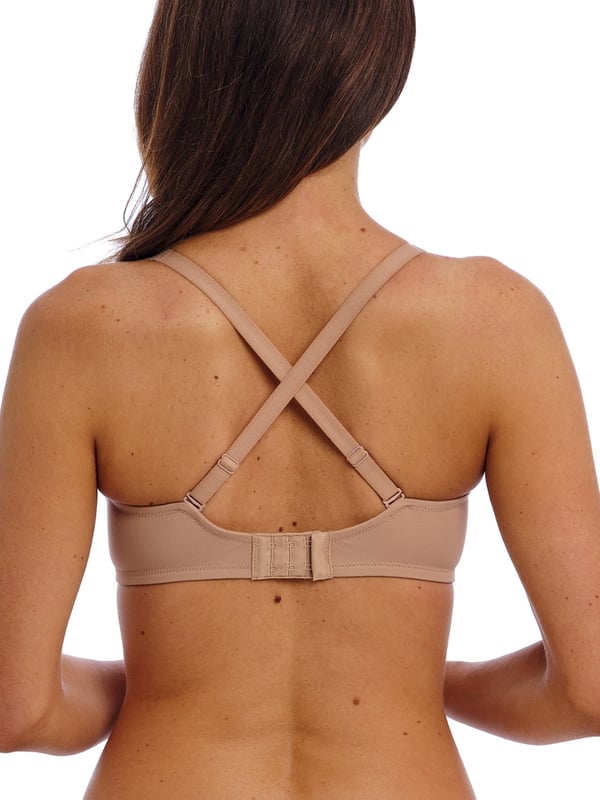 Wacoal Body By 2.0 Underwired Bra. Underwired moulded seamless bra based on the Body By style with high apex cups, multiway straps, soft Supplex fabric and mesh detailing. Product is recommended as hand wash only.