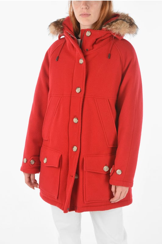 Lente-Zomer, Rood, Capuchon, Knopen, Mouwen met knopen, 4 zakken, Lange mouwen, Bont, Gevoerd met voering, Sluiting aan de voorkant, Ritssluiting, PUFFER JACKETS
