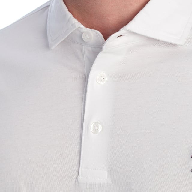 Inspired by the brand's sporting heritage, this US Polo Assn. polo offers a perfect blend of tradition and modernity. Designed for the man who values authenticity, its impeccable cut and embroidered details make it a contemporary wardrobe staple.

 Details:
 - Classic polo-style collar with three-button placket.
 - Short sleeves.
 - Minimalist design.
 - US Polo Assn. logo embroidered on the chest.
 - Regular cut that guarantees comfort and freedom of movement.
 - High quality soft and breathable cotton fabric.

 At US Polo Assn., every garment tells a story of authenticity, tradition, and sporty style. This men's polo shirt isn't just a staple: it represents the official heritage of the sport of polo and reflects our passion for quality, design, and casual elegance. Dress with identity, dress with history.
 Composition: 100% Cotton
 Care:
Machine wash cold (max. 30°C).
 Do not use bleach.
 Iron at low temperature if necessary.
 Air dry, avoid dryer.
