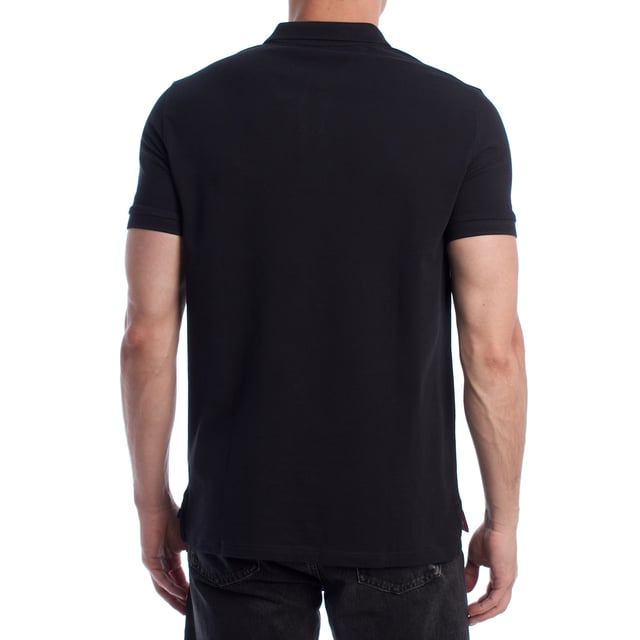 Inspired by the brand's sporting heritage, this US Polo Assn. polo offers a perfect blend of tradition and modernity. Designed for the man who values authenticity, its impeccable cut and embroidered details make it a contemporary wardrobe staple.

 Details:
 - Classic polo-style collar with two-button placket.
 - Short sleeves.
 - Tricolor trim detail on the inside of the neck.
 - US Polo Assn. logo embroidered on the chest with “Since 1890” inscription.
 - Regular cut that guarantees comfort and freedom of movement.
 - High quality breathable piqué fabric.

 At US Polo Assn., every garment tells a story of authenticity, tradition, and sporty style. This men's polo shirt isn't just a staple: it represents the official heritage of the sport of polo and reflects our passion for quality, design, and casual elegance. Dress with identity, dress with history.
 Composition: 100% Cotton
 Care:
Machine wash cold (max. 30°C).
 Do not use bleach.
 Iron at low temperature if necessary.
 Air dry, avoid dryer.