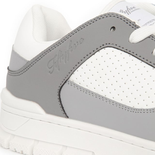 Mens Crosshatch Crepstar Trainers in grey - white- Synthetic leather upper- Lace closure- Panelled design- Perforated sidewall- Stitched cupsole- Synthetic upper  Textile lining  Synthetic sole.- Ref: CH2V123829GRWSTK