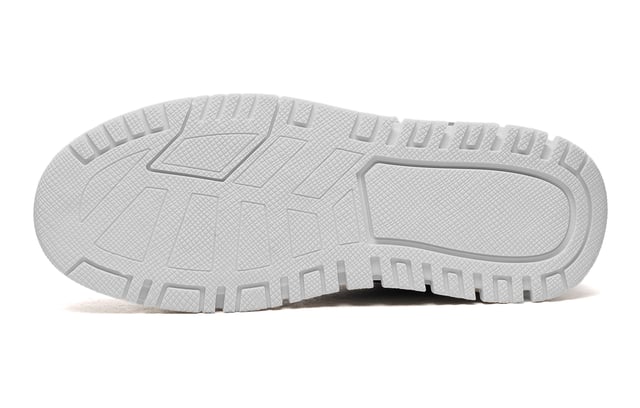 Mens Crosshatch Crepstar Trainers in grey - white- Synthetic leather upper- Lace closure- Panelled design- Perforated sidewall- Stitched cupsole- Synthetic upper  Textile lining  Synthetic sole.- Ref: CH2V123829GRWSTK