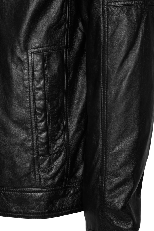 A timeless classic that only gets better with age. Crafted from premium real leather, this Barneys Originals biker jacket is a true wardrobe essential. Featuring a clean collar tab detail, sharp silver hardware, and a sleek silhouette, this jacket brings effortless edge to any outfit.

The buttery-soft leather molds to your shape over time, making it uniquely yours with every wear. Designed to outlast trends and seasons, this is an investment piece you'll reach for year after year.

Key Features:
– 100% real leather
– Classic biker cut with collar tab
– High-shine silver hardware