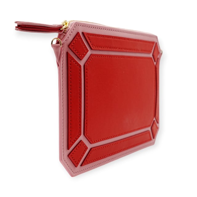 VINTAGE, RRP AS NEW
The Dior Pink Portfolio Shoulder Bag is a slim, elegant piece with a unique design featuring red shapes on the exterior. Crafted in soft pink leather, it includes a delicate shoulder strap, making it a stylish and distinctive accessory for a polished look.
Inclusion: Box, dustbag, Shoulder strap
Remark: Overall no damages 
Assured Product Authenticity: This product is supplied by a renowned and trusted partner.
With this purchase, you are preserving iconic craftsmanship, celebrating heritage, and embracing the beauty of conscious shopping.Measurments:  width: 12 mm length: 546 mm height: 393 mm