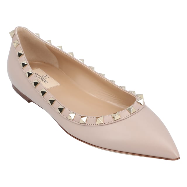 - Gold-tone signature Rockstud embellishment
- Classic pointed toe design, crafted from premium Italian leather in a soft pink hue
- Slip-on style for easy wear
- Material: UPPER: CALF LEATHER - LAMBSKIN LEATHER; OUTSOLE: CALF LEATHER; LINING SHOE: GOAT SKIN
- Made in: IT