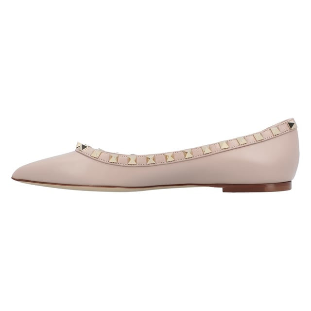 - Gold-tone signature Rockstud embellishment
- Classic pointed toe design, crafted from premium Italian leather in a soft pink hue
- Slip-on style for easy wear
- Material: UPPER: CALF LEATHER - LAMBSKIN LEATHER; OUTSOLE: CALF LEATHER; LINING SHOE: GOAT SKIN
- Made in: IT