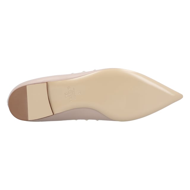 - Gold-tone signature Rockstud embellishment
- Classic pointed toe design, crafted from premium Italian leather in a soft pink hue
- Slip-on style for easy wear
- Material: UPPER: CALF LEATHER - LAMBSKIN LEATHER; OUTSOLE: CALF LEATHER; LINING SHOE: GOAT SKIN
- Made in: IT