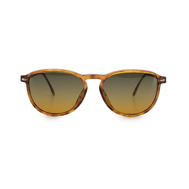 VINTAGE, RRP AS NEW
Infuse your look with vintage allure through these stunning Christian Dior CD 2614 sunglasses, a rare find from the fashion-forward 1980s. With their graceful classic and simple silhouette and warm brown tones, they embody the elegance and flair that defined Dior's golden age of accessories.  Made in Germany for women, this model is crafted from high-quality Lcm Optyl, offering both durability and a lightweight, comfortable fit. The 54 mm wide lenses and 42 mm height provide flattering coverage, while the 140 mm temples and temple-to-temple width create a balanced, secure wear perfect for everyday style or standout vintage looks.  Graded in A - EXCELLENT Condition Rating: A - EXCELLENTCondition Details: Gently Used. Lenses and frame in excellent condition. Please check the images carefully. Some show arrows indicating any evident defect. Please ask if you need to know more details or if you have any doubts. Generic case always included, please ask for availability of original case. Glasses maximum Width: 140mm Glasses Temple 130mm Glasses maximum lens width: 54mm Glasses maximum lens 42mm Glasses bridge width: 15mm Measurments:  width: 140 mm height: 42 mm