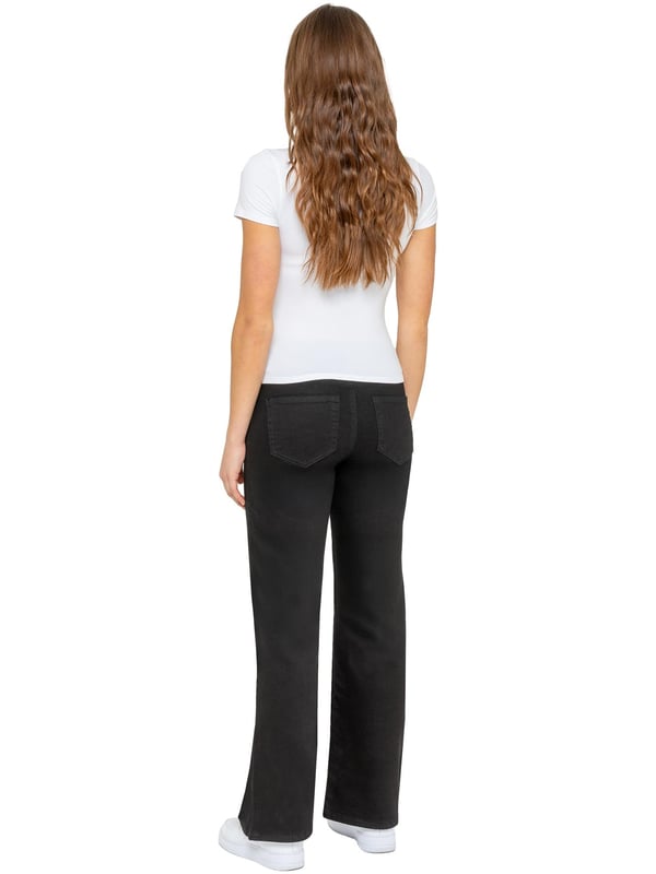 Embrace effortless style and comfort with the Enzo Women's Wide Leg Jeans. Designed with a mid-rise waist and a regular fit, these jeans offer a timeless silhouette that complements any look. Crafted from stretch fabric, they provide flexibility and ease of movement throughout your day. The classic 5-pocket design adds practicality, while the zip fly fastening ensures a secure fit. (657)