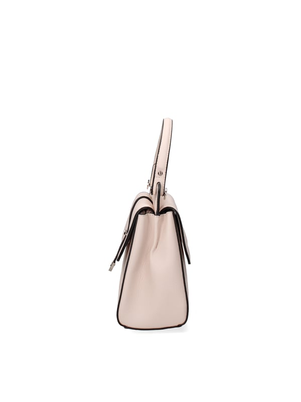 Bolso de mujer. El cierre es con botón magnético. Los bolsillos internos tienen cremallera. Los bolsillos externos están ausentes. La correa para el hombro es ajustable y extraíble. El mango está fabricado en PU. Hay un compartimento interno. El material externo es 100%PU. Internamente es 100% Poliéster. Medidas: 27,5x23x10 cm. Producto de moda