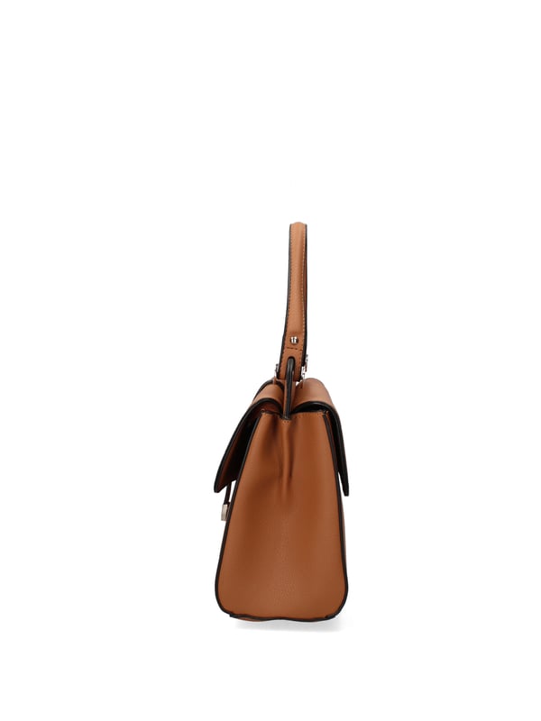 Bolso de mujer. El cierre es con botón magnético. Los bolsillos internos tienen cremallera. Los bolsillos externos están ausentes. La correa para el hombro es ajustable y extraíble. El mango está fabricado en PU. Hay un compartimento interno. El material externo es 100%PU. Internamente es 100% Poliéster. Medidas: 27,5x23x10 cm. Producto de moda