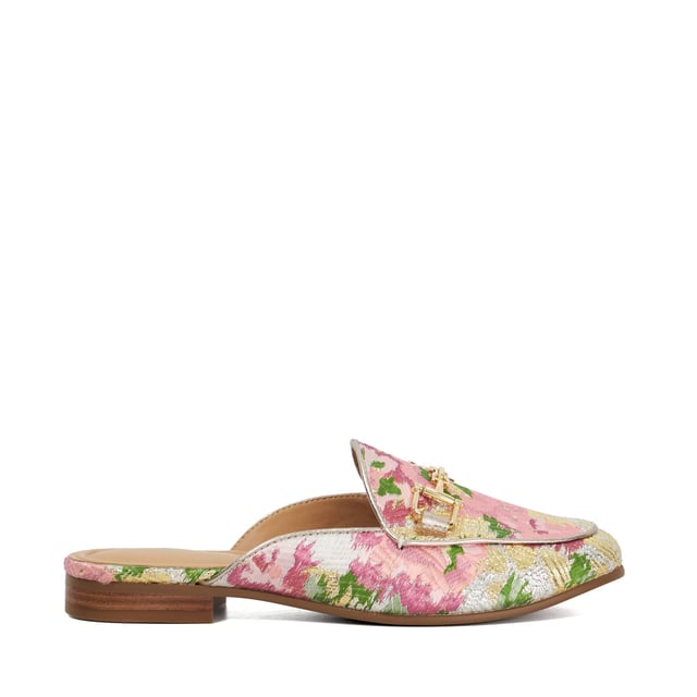 For a smart casual look that's as comfy as it is stylish, you'll need Glairing. Designed in a slip-on style with gold-tone buckle detailing and a low block heel, these shoes are the perfect pick for work meetings, dinner dates and beyond.