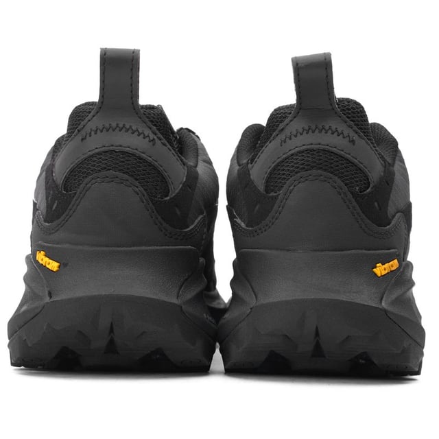 The Moab Speed 2 GORE-TEX® is the latest innovation in trail hiking and outdoor activities from Merrell. This new and improved generation of performance, hiking trainers pairs the knowledge and trail insights from the best-selling hiking boot, the Moab, with the latest innovations from athletic hiking shoes and outdoor trainers across the globe with waterproof features thanks to GORE-TEX® .