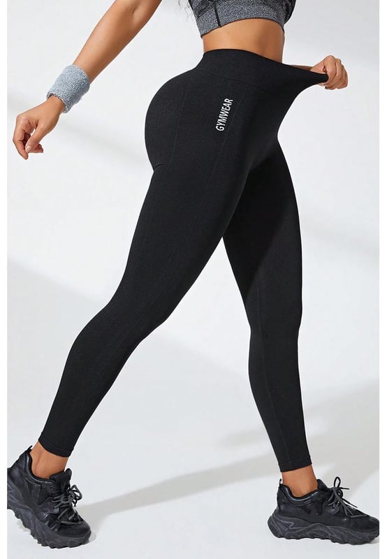Basic-Stil  
Hoch elastisch  
90% Polyamid, 10% Elasthan  
Maschinenwäsche kalt  
Trocknen bei niedriger Temperatur  
Importiert  
Klein: Taille 60 cm, Hüfte 74 cm, Innenbeinlänge 79 cm  
Mittel: Taille 64 cm, Hüfte 78 cm, Innenbeinlänge 81 cm  
Groß: Taille 68 cm, Hüfte 82 cm, Innenbeinlänge 83 cm  
Material: Nylon Spandex
