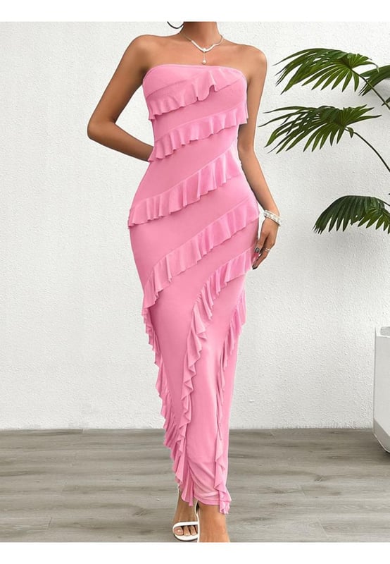 Ruffled design
  Slit back
  Opaque
  Moderate stretch
  Fully lined
  Material composition: 95% polyester 5% elastane
  Care instructions: Machine wash cold tumble dry low
  Imported