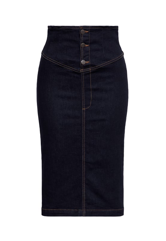 Tauche ein in die Welt des Vintage-Chics mit dem Retro Denim Rock von Queen Kerosin. Dieses elegante Stück verbindet klassischen Stil mit modernen Akzenten. Der Rock zeichnet sich durch seine kontrastierenden Nähte aus, die ihm einen authentischen Retro-Look verleihen.  Der 3-Knopf-Verschluss vorne ist nicht nur ein Blickfang, sondern auch praktisch, während der Schlitz hinten eine zusätzliche Note von Raffinesse und Bewegungsfreiheit bietet. Dieser Rock ist speziell entworfen, um die weibliche Figur zu betonen und eine schmeichelhafte Silhouette zu schaffen.  Perfekt für jede Gelegenheit, ob im Büro oder bei einem 50s-Event, dieser Retro Denim Rock ist ein Must-Have für jede Garderobe, die klassischen Stil und Komfort schätzt.  QUEEN KEROSIN: Queen Kerosin steht für den amerikanischen Zeitgeist der 50er Jahre mit Rock'n'Roll Rockabilly, Motorrädern, Bikes, Hot Rod und allem was dazu gehört! Unsere Designs mit Vintage Charme bringen Dich zurück in die gute Zeit.DESIGN: Dieses elegante Retro Denim Rock mit 3-Knopf-Verschluss vorne verbindet klassischen Stil mit modernen Akzenten. Der Rock zeichnet sich durch seine kontrastierenden Nähte aus, die ihm einen authentischen Retro-Look verleihen. Der besondere Verschluss vorne und der Schlitz hinten verleihen eine zusätzliche Note von Raffinesse und Bewegungsfreiheit. PASSFORM: Im Slim Fit geschnitten, um die weibliche Figur zu betonen und eine schmeichelhafte Silhouette zu schaffen.MATERIAL: Aus hochwertiger Baumwolle mit Stretchanteil hergestellt.