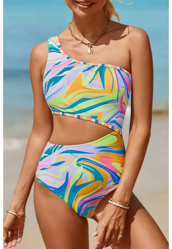 Maillot de baño de una pieza con corte en el hombro
Diseño único con corte
Acolchado de pecho removible
Sin varilla
Material elástico
85% poliéster 15% elastano
Lavable a máquina en frío, secar a baja temperatura
Importado
Disponible en tallas S M L XL