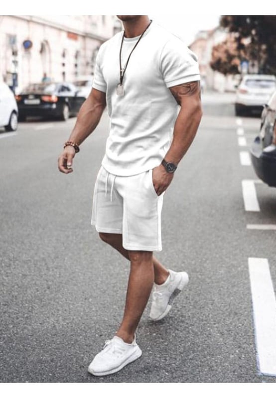 Basic style
  Number of pieces: Two
  piece
  Slightly stretchy
  Material composition: 80% polyester 20% cotton
  Care instructions: Machine wash cold. Tumble dry low.
  Imported