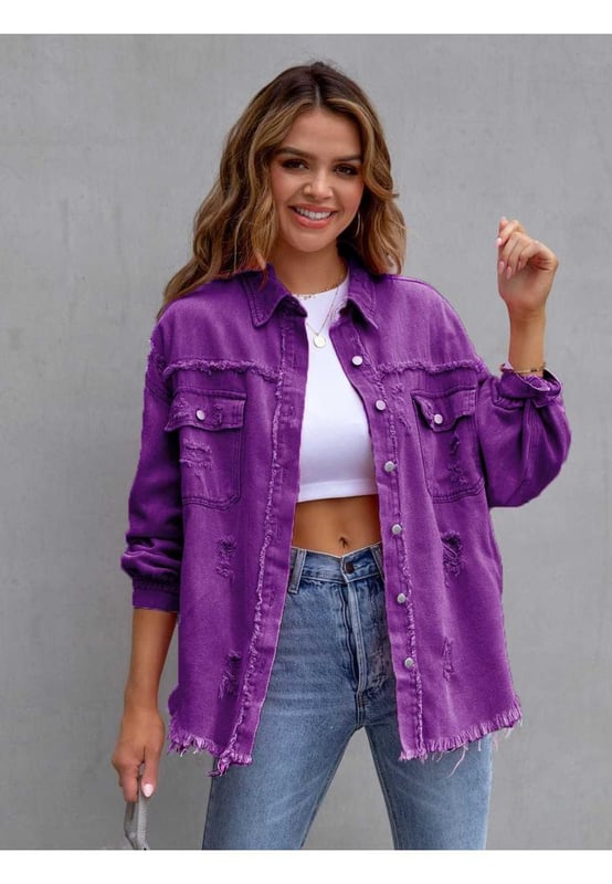 Diseño desgastado de hombros caídos  
Detalles de flecos  
Material sin elasticidad  
Composición: 65% algodón 35% poliéster  
Instrucciones de cuidado: Lavar a máquina en frío, secar a baja temperatura  
Importado  
Tamaños disponibles: S M L XL 2XL  
Medidas (S): busto 111.0 cm largo 72.4 cm hombro 56.4 cm largo de manga 51.6 cm  
Medidas (M): busto 114.8 cm largo 73.4 cm hombro 58.4 cm largo de manga 52.9 cm  
Medidas (L): busto 118.7 cm largo 74.4 cm hombro 60.4 cm largo de manga 53.8 cm  
Medidas (XL): busto 123.0 cm largo 75.2 cm hombro 62.5 cm largo de manga 54.6 cm  
Medidas (2XL): busto 126.7 cm largo 76.2 cm hombro 64.5 cm largo de manga 55.2 cm