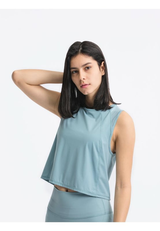 Estilo básico  
Opaque  
Alta elasticidad  
Composición del material: 75% nylon 25% spandex  
Instrucciones de cuidado: Lavado a máquina en frío, secar a baja temperatura  
Importado  
Tallas disponibles: 4 6 8 10 12  
Medidas del producto en pulgadas: Longitud y busto de la parte superior