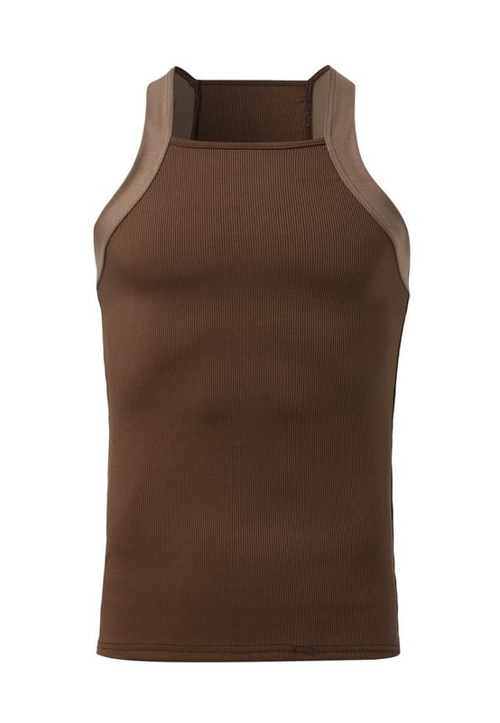 Basic style
  Stretchy material
  100% polyester
  Square neck
  Wide straps
  Machine wash cold
  Tumble dry low
  Imported
  Available in sizes S to 4XL