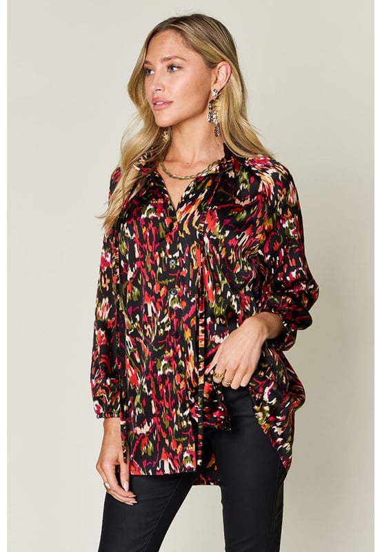 Frill design
  Button closure
  Opaque fabric
  No stretch
  100% polyester
  Machine wash cold tumble dry low
  Imported
  Model height 5\8 bust 34 waist 24 hip 35 size S jeans size 1
Material: 100% polyester