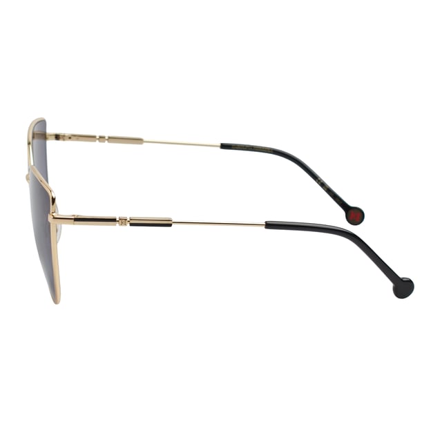 These Carolina Herrera sunglasses combine sleek lines with a sophisticated aesthetic, creating an iconic design designed for women who want to stand out with elegance without sacrificing modernity.

 Shape and design:
 - Cat-eye silhouette with a defined contour, which enhances and stylizes facial features.

 Frame material:
 - Ultra-light metal structure that provides strength and long-lasting comfort.
 - Slim temples with curved tips, ensuring an ergonomic fit.

 Brand details:
 - Distinctive circular logo at the end of the temples.
 - Rods decorated with linear elements that add a touch of exclusive design.

 Glasses:
 - 100% UV protection lenses for safe sun coverage.
 Measures: Lens width: 59 mm. Bridge: 17 mm. Temples: 145 mm
 Composition: Metal
 Care:
Wash only with water or, if necessary, a mild soap.
 Dry with a soft cloth to avoid scratches.
 Avoid contact with harsh surfaces or abrasive liquids.