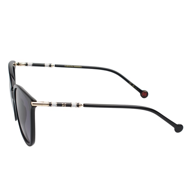 These Carolina Herrera sunglasses reflect a perfect balance between sophistication and contemporary character, offering a wraparound silhouette ideal for enhancing any look with a distinctive touch.

 Shape and design:
 - Gently angled butterfly silhouette design provides a feminine and elegant aesthetic.
 - Full-coverage front that provides a refined yet modern look.

 Frame material:
 - High-quality acetate front combined with fine, structured metal temples.
 - Curved terminals that improve grip and comfort.

 Brand details:
 - “Carolina Herrera” inscription discreetly engraved on the inside of the temple.
 - Decorative metal elements with the initials CH, precisely integrated into the end caps and side details.

 Glasses:
 - Lenses with 100% UV protection.
 Measures: Lens width: 55 mm. Bridge: 20 mm. Temples: 145 mm.
 Composition: Acetate
 Care:
Wash only with water or, if necessary, a mild soap.
 Dry with a soft cloth to avoid scratches.
 Avoid contact with harsh surfaces or abrasive liquids.