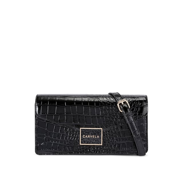 This Carvela Jessica East-West bag arrives in a black lizard embossed design. There is an envelope style flap with gold tone branding clasp. Dimensions: 13cm (H), 24cm (L), 7cm (D). Strap length: 130cm. Strap length: 51cm.
