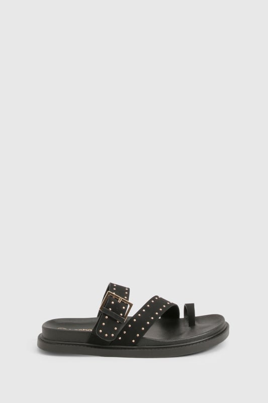 We'll make sure your shoes keep you one stylish step ahead of the crowdWhether you're keeping it simple in sliders, living the high life in heels or joining the fash pack in flatforms, you'll be heading to shoe heaven with our fashion-forward footwear collection. Boots are your day-to-night bestfriend, giving a floral dress&nbsp;that tough twist - add a biker jacket for even more attitude. Find your summer feet in jelly sandals and enjoy balmy nights in block heels.