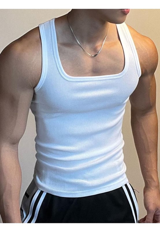 Basis Stil
  Dehnbares Material
  100% Polyester
  Quadratischer Ausschnitt
  Breite Träger
  Maschinenwäsche kalt
  Trocknen bei niedriger Temperatur
  Importiert
Material: Rippbaummwolle