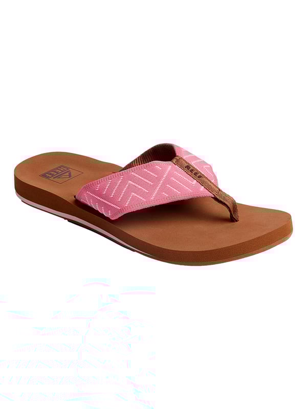 De Reef Spring Woven verenigt bewuste strandstijl met uitstekend comfort en scoort met bijzonder zachte, brede banden van gerecycled materiaal die prettig om de voet passen, terwijl de zacht dempende voetzool met anatomische voetboogondersteuning en de lichte, robuuste loopzool een ontspannen loopgevoel de hele dag mogelijk maken - ideaal voor iedereen die duurzaamheid, draagcomfort en stijlvolle nonchalance waardeert.