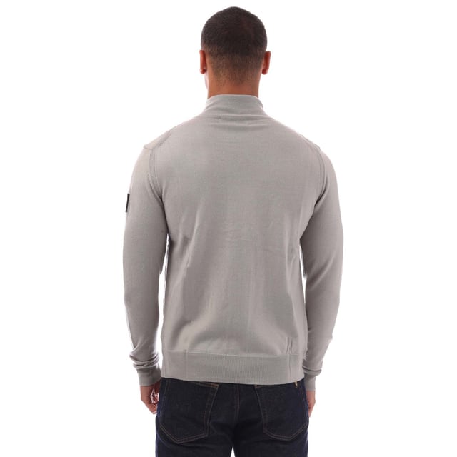 Mens Belstaff Kelbrook Zip Cardigan in chrome grey.- Ribbed stand-up collar.- Two-way zip centre front closure- Ribbed cuffs and hem.- Channel quilted shoulder reinforcement detailing- Quilted mixed media body- Belstaff phoenix patch on left sleeve- Non-mulesed  extra fine merino wool.- Slim fit.- Body: 100% Wool. Woven: 100% Polyester. Filling: 100% Polyester.  Hand wash - dry clean.- Ref: 105303CRGRY