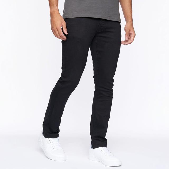 Mens Crosshatch Buraca Slim-Fit Jeans in black.- 5-pocket construction- Button fly fastening- Branded buttons and rivets- Stretch cotton twill- Slim fit- 98% Cotton  2% Elastane.  Machine washable.- Ref:CH2B113928BLKSTK1
