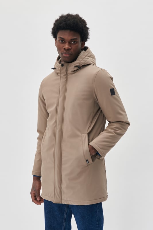 Regular fit  Wassen op 30°, niet bleken, drogen in droger behoedzaam, Druipnat ophangen, koud strijken max. 110° C, Droogreiniging  90% Polyester,10% Elastaan