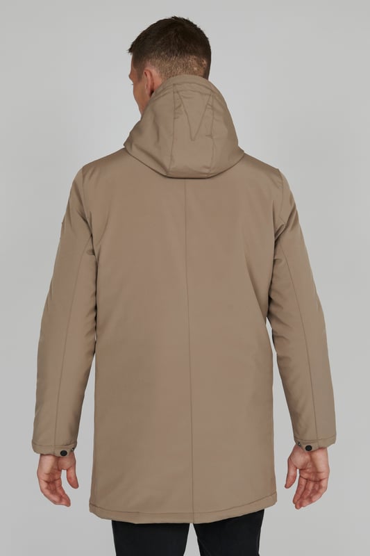 Regular fit  Wassen op 30°, niet bleken, drogen in droger behoedzaam, Druipnat ophangen, koud strijken max. 110° C, Droogreiniging  90% Polyester,10% Elastaan