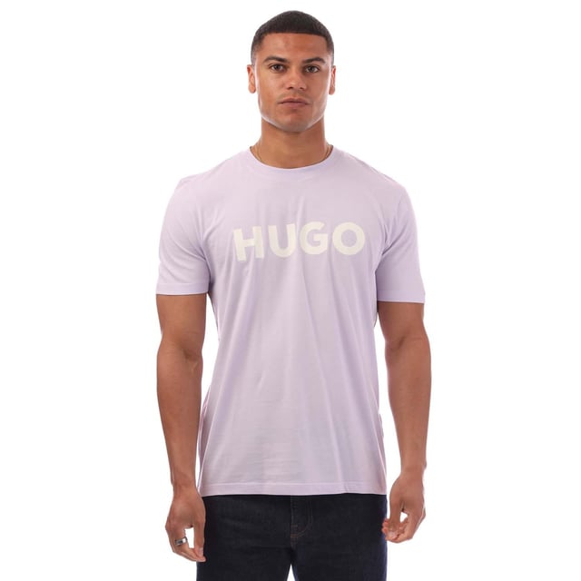 Mens Hugo Dulivio T- Shirt in purple.- Ribbed crewneck.- Short sleeves.- Printed logo on the left chest.- Trimmed with signature red piping inside the collar.- Regular fit.- 100% Cotton.- Ref: 50467556553