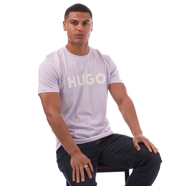 Mens Hugo Dulivio T- Shirt in purple.- Ribbed crewneck.- Short sleeves.- Printed logo on the left chest.- Trimmed with signature red piping inside the collar.- Regular fit.- 100% Cotton.- Ref: 50467556553