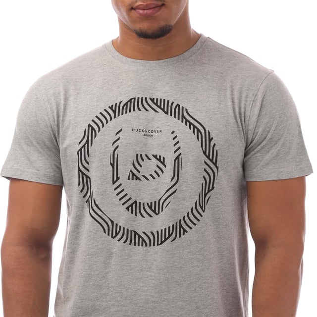 Mens Duck and Cover 5 Pack of Belvadier T- Shirts in multi colour.- Crew neck.- Short sleeves.- Printed branding.- Regular fit.- 5 pack.- 100% Cotton.- Ref: DC2A124117AS