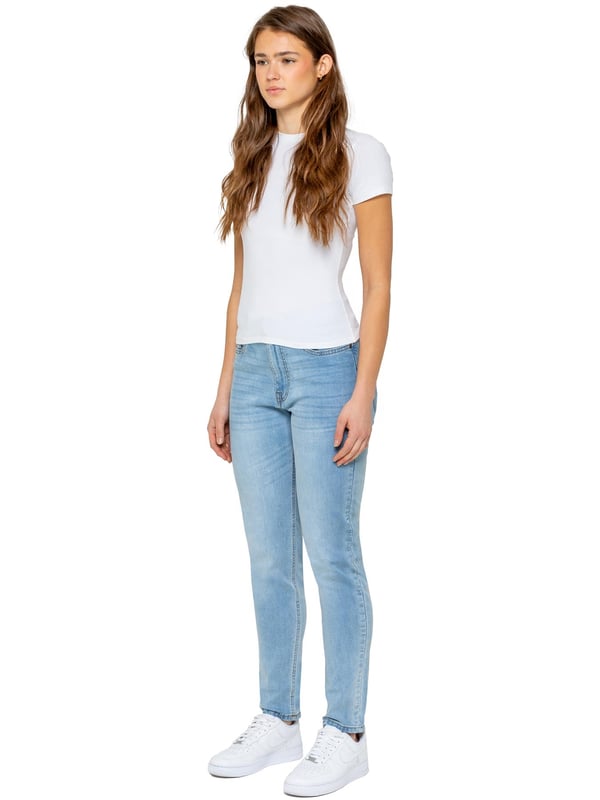 These mom jeans by Enzo Jeans are the perfect blend of comfort and style. Featuring a high-waisted fit, 5 classic pockets, a zip fly, and stretchy fabric, they offer a flattering, relaxed feel that every mom in jeans loves. Whether you're after petite mom jeans, black jeans mom style, or just your new favorite mom jeans for women, these Enzo Jeans deliver the ideal high waisted mom jeans look — trendy, comfy, and always on point.(658)