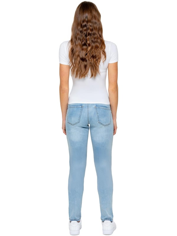 These mom jeans by Enzo Jeans are the perfect blend of comfort and style. Featuring a high-waisted fit, 5 classic pockets, a zip fly, and stretchy fabric, they offer a flattering, relaxed feel that every mom in jeans loves. Whether you're after petite mom jeans, black jeans mom style, or just your new favorite mom jeans for women, these Enzo Jeans deliver the ideal high waisted mom jeans look — trendy, comfy, and always on point.(658)
