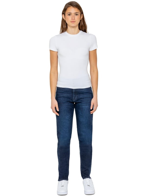 These mom jeans by Enzo Jeans are the perfect blend of comfort and style. Featuring a high-waisted fit, 5 classic pockets, a zip fly, and stretchy fabric, they offer a flattering, relaxed feel that every mom in jeans loves. Whether you're after petite mom jeans, black jeans mom style, or just your new favorite mom jeans for women, these Enzo Jeans deliver the ideal high waisted mom jeans look — trendy, comfy, and always on point.(658)
