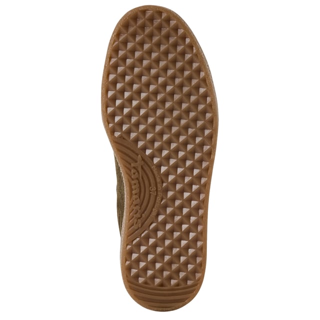 Voeg een vleugje luxe toe aan je dagelijkse stijl met deze modieuze sneakers van Tamaris. Deze veterschoenen zijn gemaakt van een hoogwaardige mix van zacht suède en hebben strepen voor extra stijl. Het sportieve silhouet is verfijnd met een strakke, moderne afwerking, waardoor ze perfect zijn voor zowel casual dagen als chique stedelijke uitjes. Bovenmateriaal: Hoogwaardige mix van suède en textiel Voering & binnenzool: Zacht textiel voor de hele dag comfort Buitenzool: Synthetische zool met grip voor zelfverzekerde stappen Haktype & hoogte: Zonder hak, met een zool van 30 mm voor subtiele verhoging Schachthoogte: 6,5 cm Schoentype: Vetersneakers voor dames