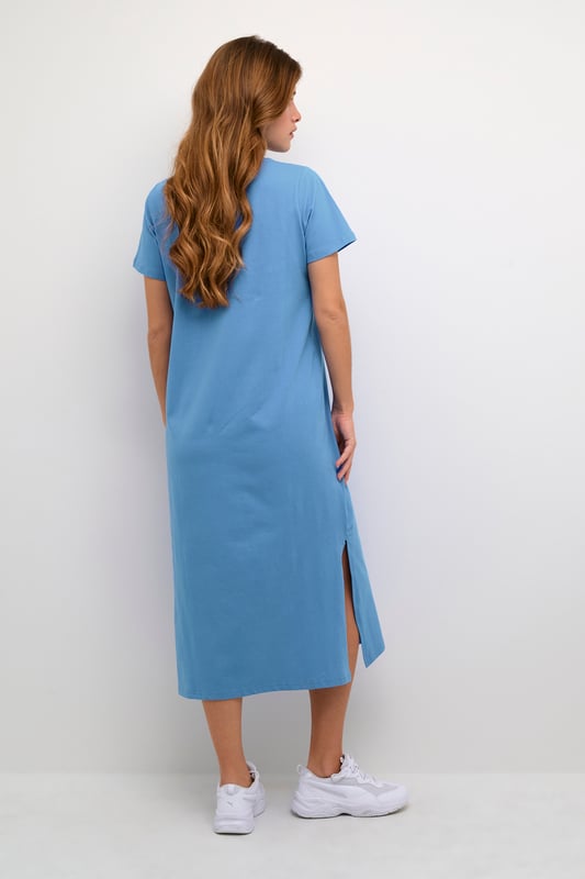 Loose fit,Midi lengte,Elleboog lengte  Wassen op 30°, niet bleken, niet in de droger drogen, Liggend laten drogen in de schaduw, koud strijken max. 110° C, Droogreiniging  95% Katoen,5% Elastaan