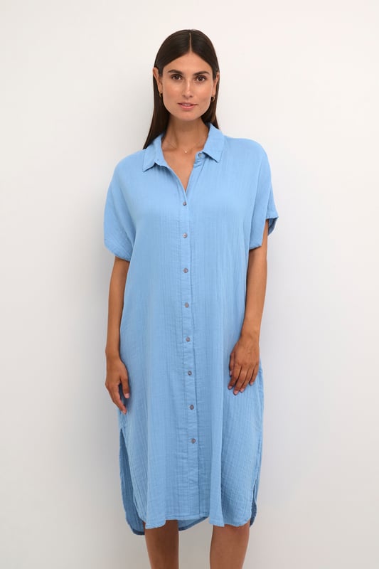 Oversize fit,Midi lengte,Vleugelmouwen  Fijne was 30°, niet bleken, niet in de droger drogen, koud strijken max. 110° C, Niet droog reinigen  100% Katoen