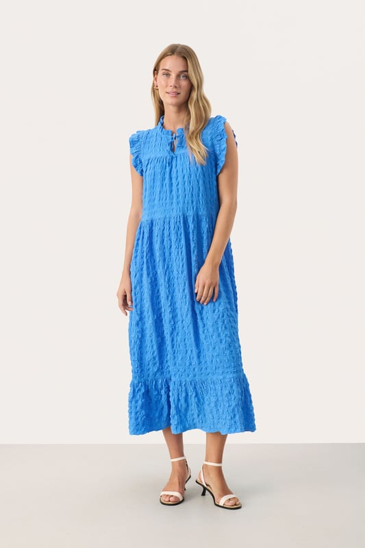 Regular fit,Midi lengte  Fijne was 30°, niet bleken, niet in de droger drogen, Druipnat ophangen in de schaduw, warm strijken max. 150° C, Niet droog reinigen  95% Polyester (Gerecycled),5% Elastaan