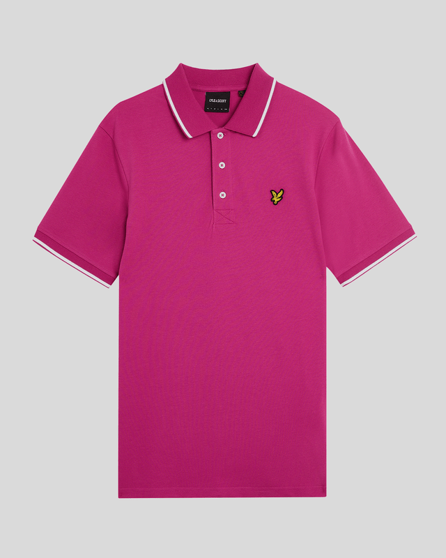 Wenn man an Lyle & Scott denkt, denkt man oft an Poloshirts. Daher ist es naheliegend, dass wir Saison für Saison die besten Poloshirts kreieren. Dieses Modell hat eine klassische Passform aus Baumwolljersey mit etwas Stretchanteil und ist mit Kontrastbesatz an Kragen und Manschetten versehen, der für einen leicht adretten Look sorgt. - Klassischer Kragen - Knopfverschluss vorne - Kurze Ärmel - Kragen und Manschetten mit Besatz - Zusammensetzung: 97 % Baumwolle, 3 % Elastan