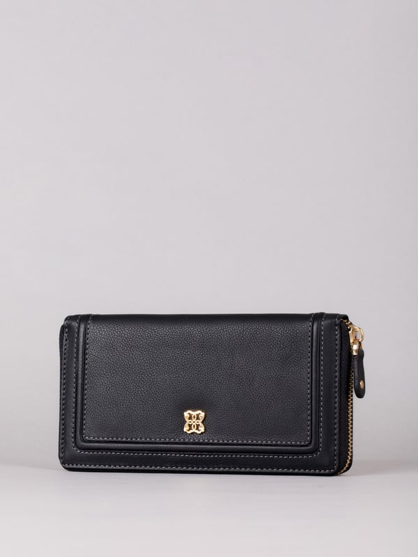 This large purse with handy zip around fastening is a must-have handbag accessory this season and beyond. Crafted from smooth leather, this purse contains ample storage for all your spending essentials including plenty of card slots, slip pockets and a zipped coin pocket. Finished with RFID protection to keep your cards electronically secure.
